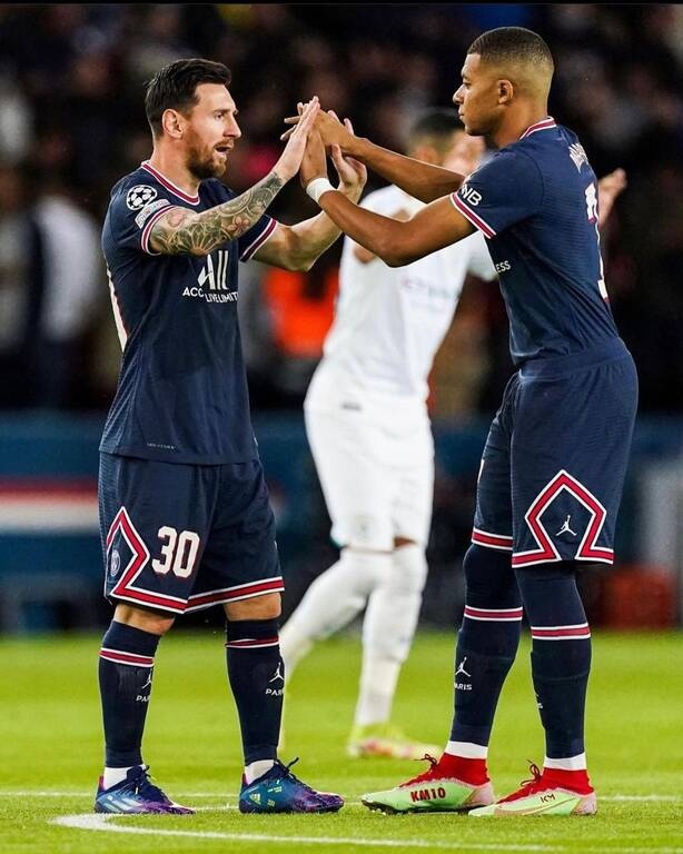 Παρί Σεν Ζερμέν: «Τρελά» λεφτά για να κρατήσει Εμπαπέ - Ο πιο ακριβοπληρωμένος στον κόσμο! (photos)