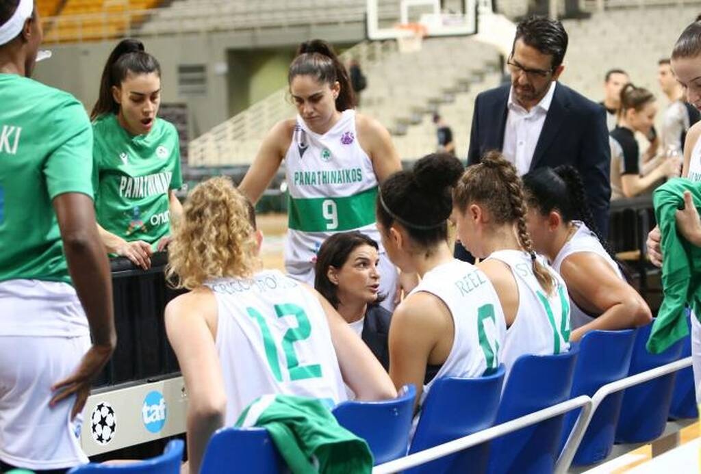 Παναθηναϊκός: Αποθέωσε τη Θύρα 13 η Καπογιάννη-Έκπληκτη και η Πολκοβίτσε (photos)