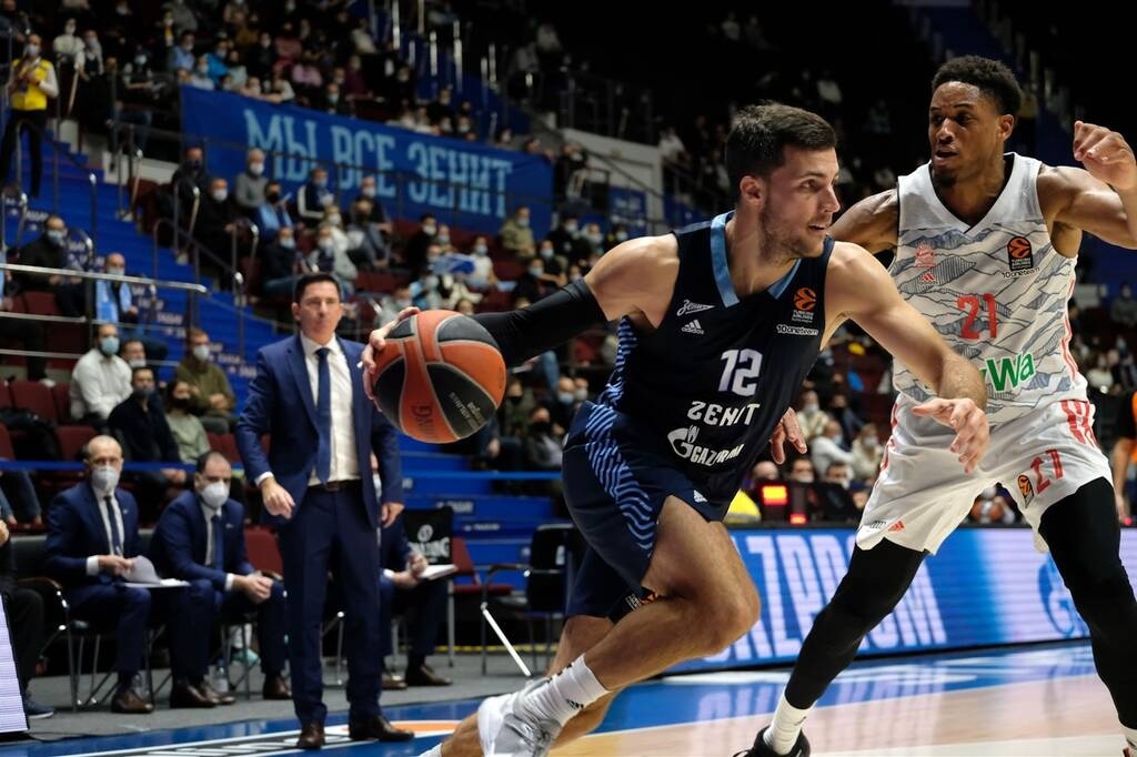 Ζενίτ Αγ. Πετρούπολης-Μπάγερν 79-71: Είχε... Τζόρνταν!