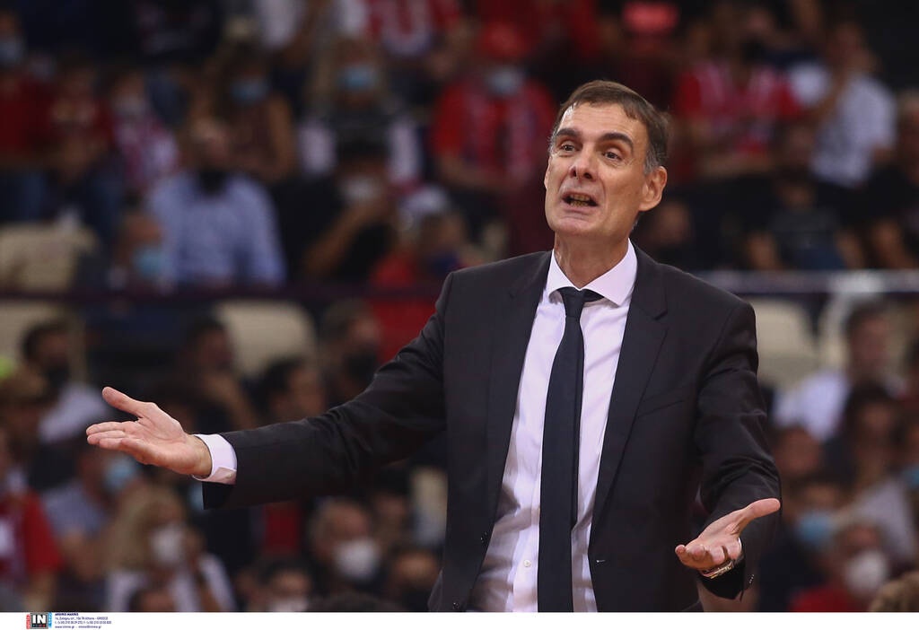 Ολυμπιακός-Ζαλγκίρις Κάουνας: Τραυματίστηκε στο χέρι ο Μπαρτζώκας (photos)