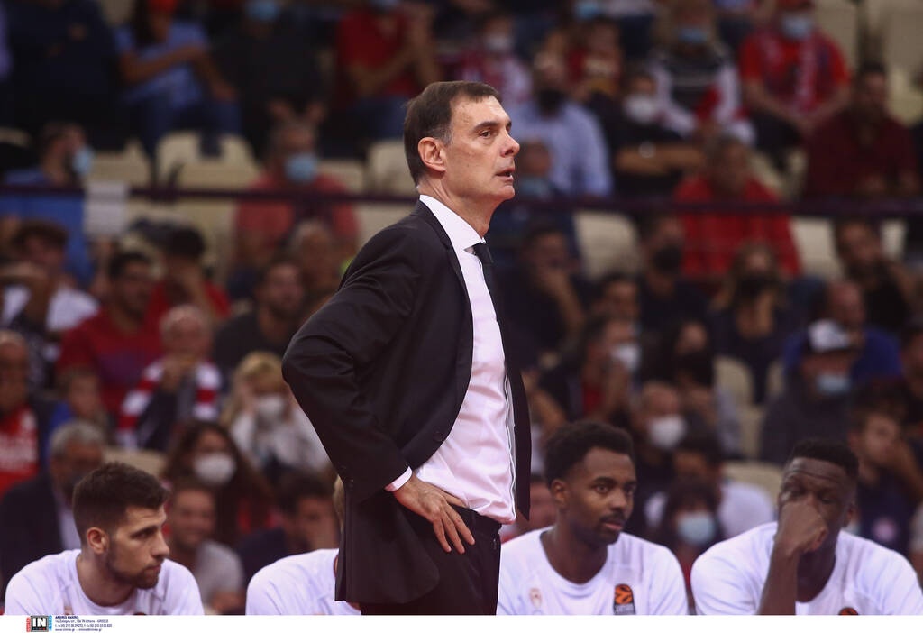 Ολυμπιακός-Ζαλγκίρις Κάουνας: Τραυματίστηκε στο χέρι ο Μπαρτζώκας (photos)