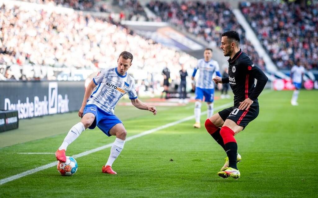 Bundesliga: Κορυφή η Ντόρτμουντ – Ήττα σοκ για την Άιντραχτ πριν τον Ολυμπιακό (photos)