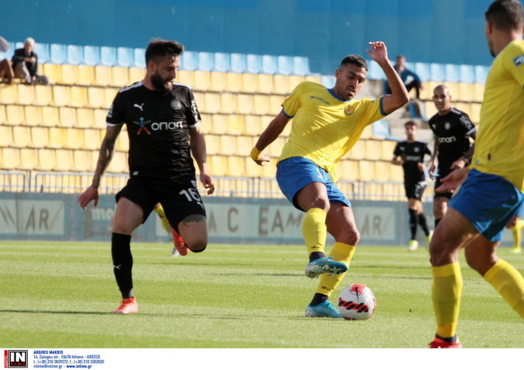 Παναιτωλικός-ΟΦΗ: Ένταση και... αυτογκόλ στο Αγρίνιο - Σύρραξη μεταξύ των παικτών  (photos+video)