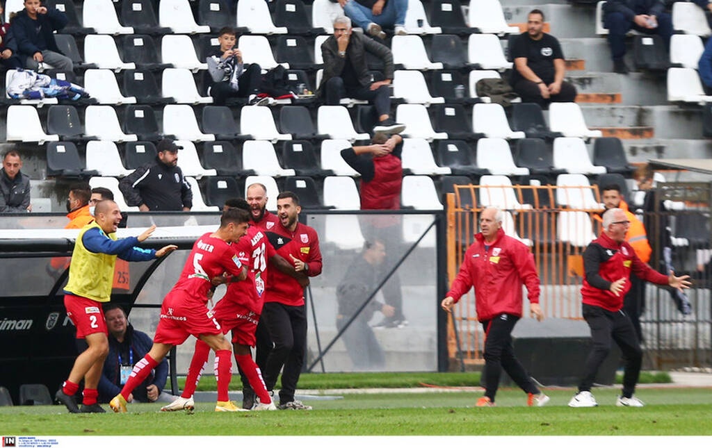 ΠΑΟΚ-Βόλος: Πάρτι των φιλοξενούμενων στα αποδυτήρια της Τούμπας μετά το 4-4! (photos)