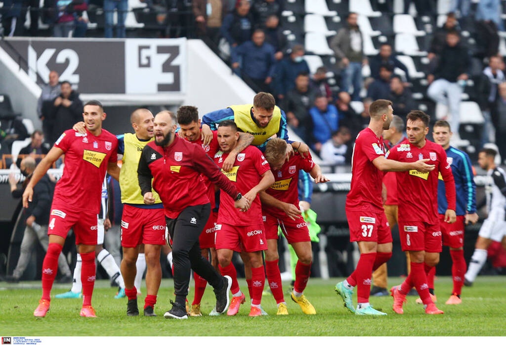 ΠΑΟΚ-Βόλος: Πάρτι των φιλοξενούμενων στα αποδυτήρια της Τούμπας μετά το 4-4! (photos)