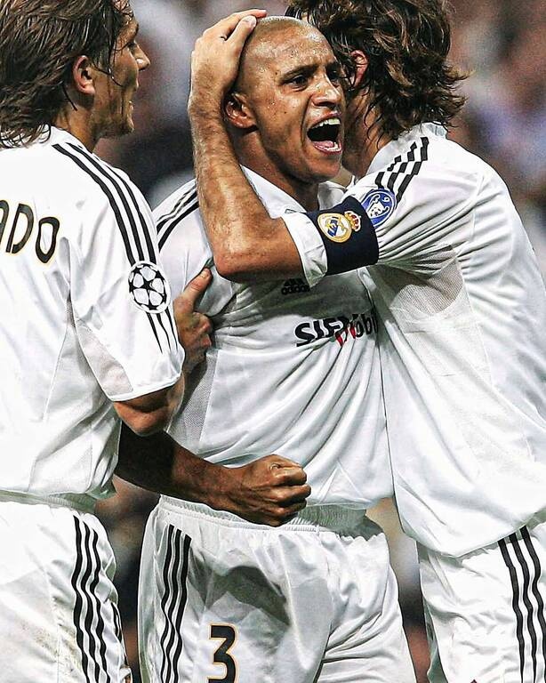 Champions League: Στην κορυφή των σκόρερ ο Πικέ! (Photos)