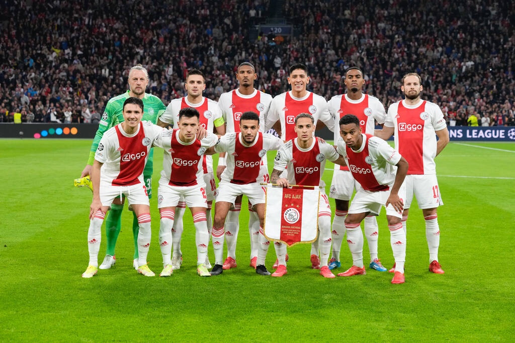 Champions League: Παραλήρημα στον Άγιαξ στους… ρυθμούς των οπαδών του ΠΑΟΚ! (video+photos)
