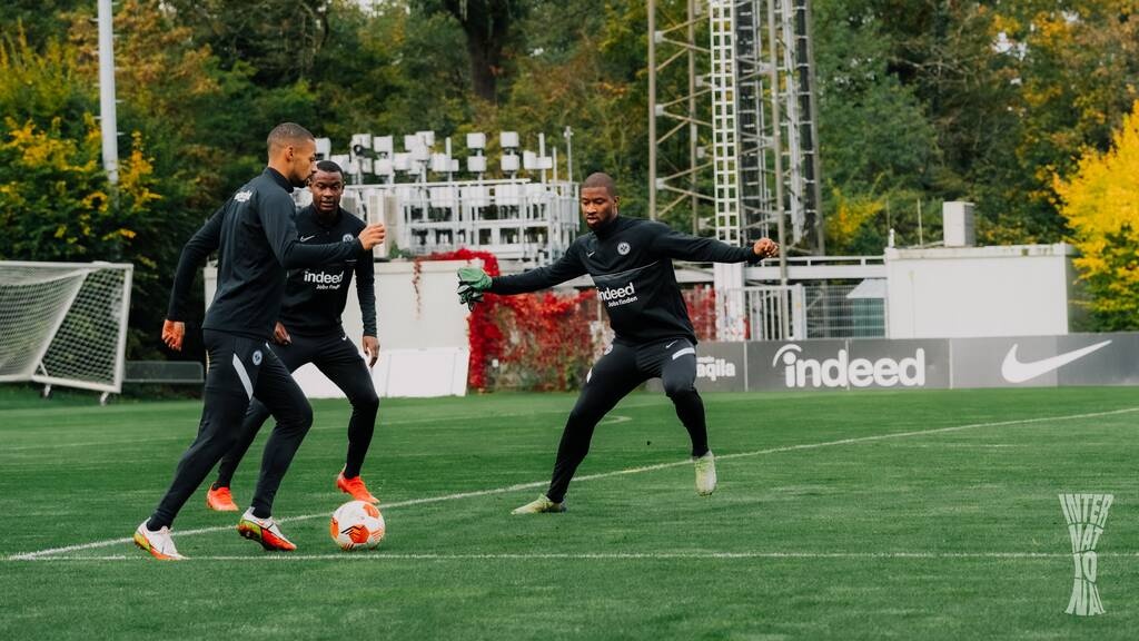 Άιντραχτ Φρανκφούρτης-Ολυμπιακός: Μέλι για τους Πειραιώτες ο Γκλάσνερ – «Ομάδα Ch. League»