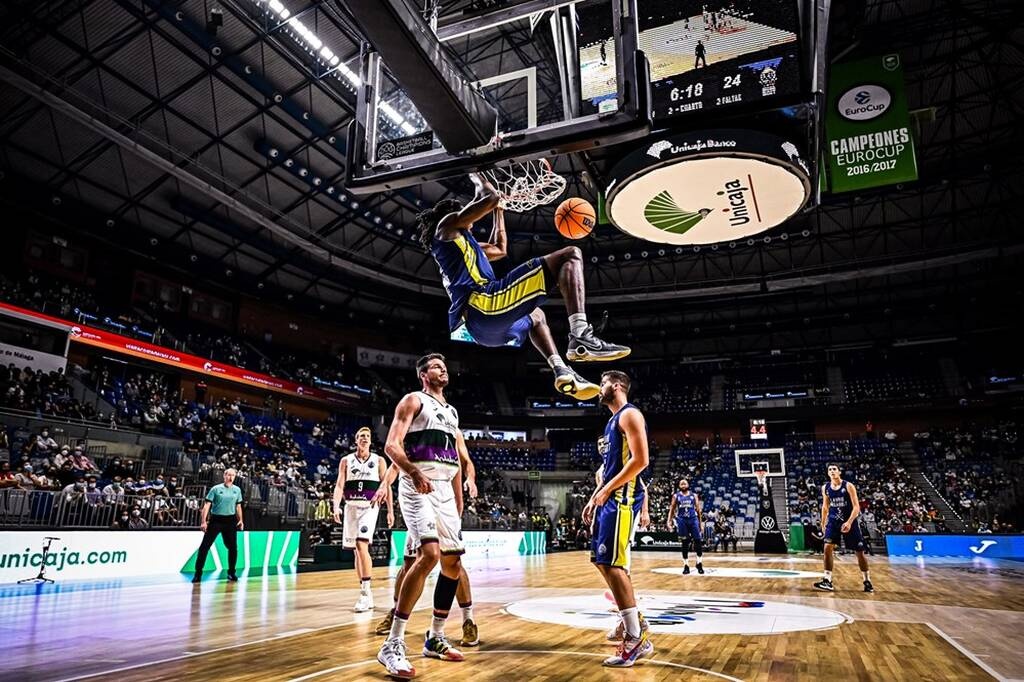 Μάλαγα-Λαύριο 86-70: Πάλεψε αλλά λύγισε