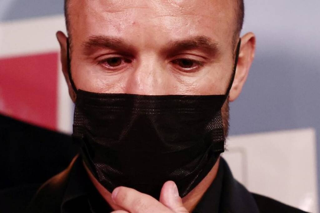 Άιντραχτ Φρανκφούρτης-Ολυμπιακός: Επίθεση Βαλμπουενά σε Μπενζεμά – «Ντροπή που δεν ήρθε στη δίκη»