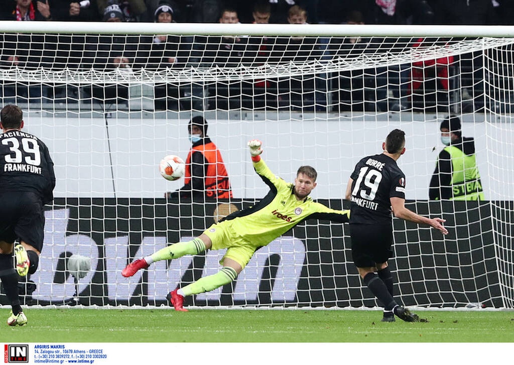 Άιντραχτ Φρανκφούρτης-Ολυμπιακός 3-1: Τα highlights της αναμέτρησης (video+photos)