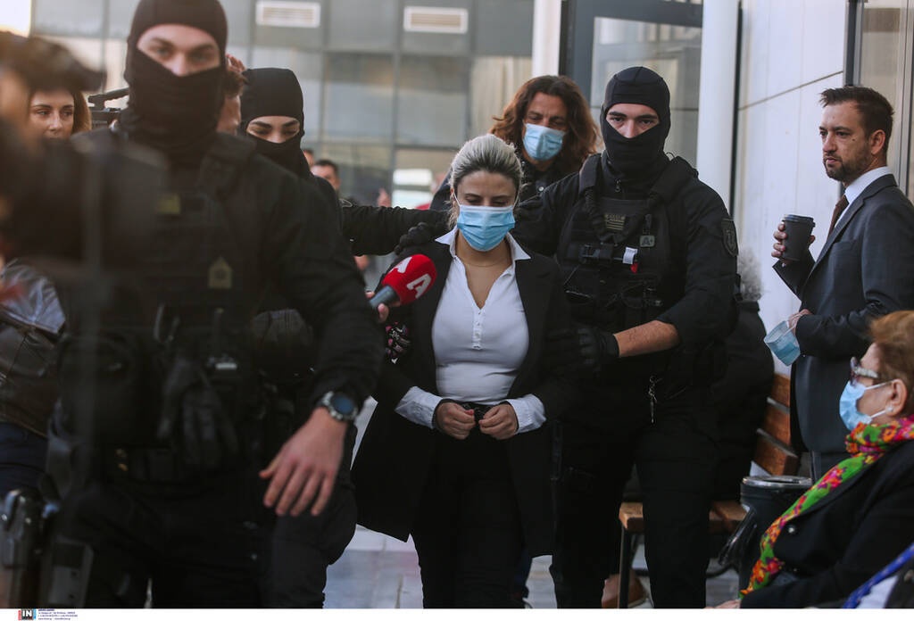 Δίκη για βιτριόλι - Εισαγγελέας: Ένοχη η Έφη Κακαράντζουλα για απόπειρα ανθρωποκτονίας