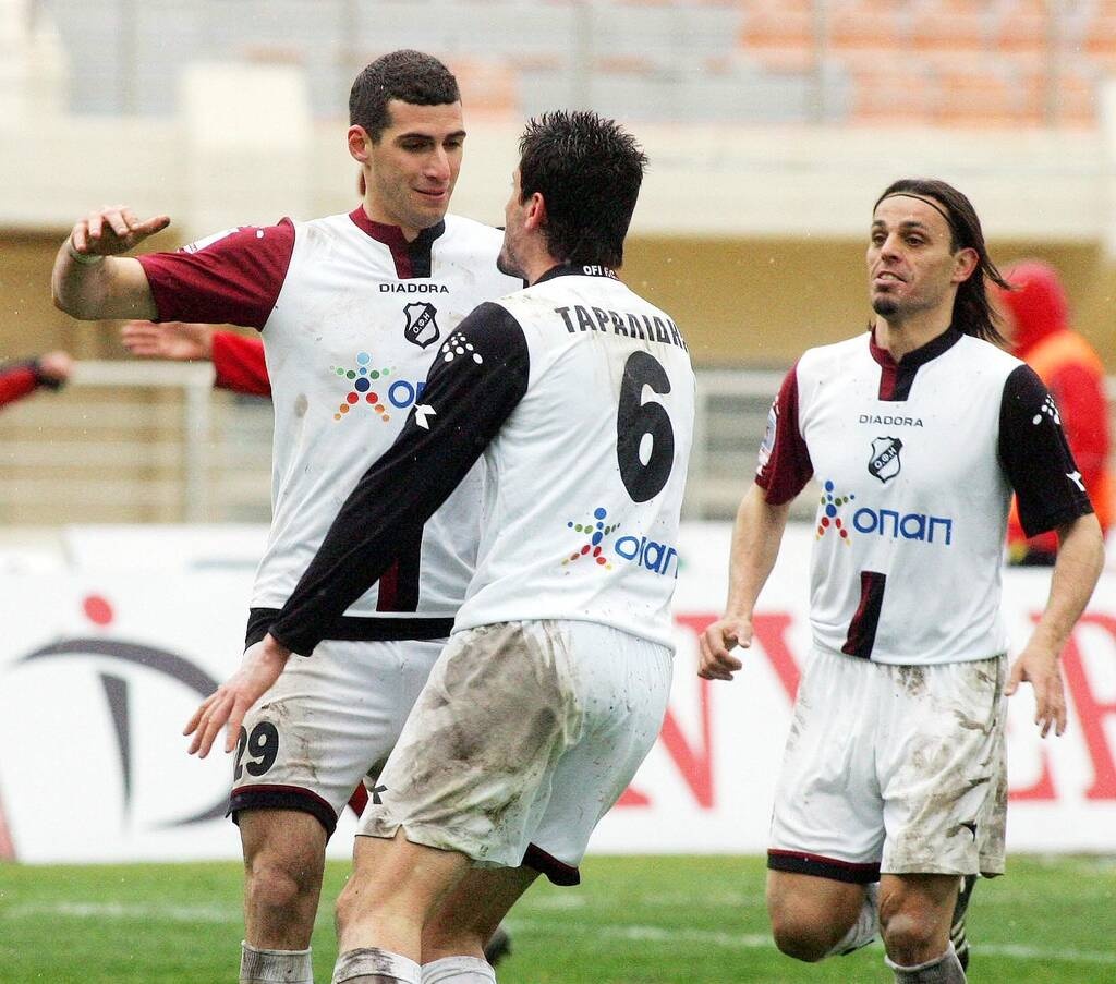 «Κρέμασε» τα παπούτσια του ο Αντώνης Πετρόπουλος (Photos)