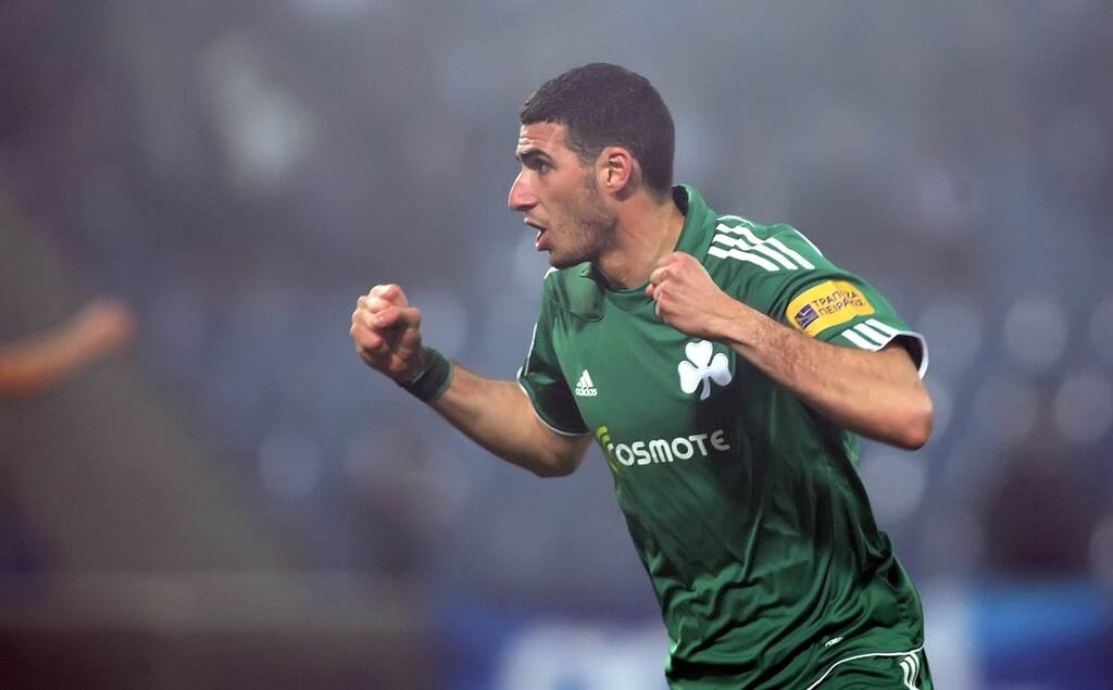 «Κρέμασε» τα παπούτσια του ο Αντώνης Πετρόπουλος (Photos)