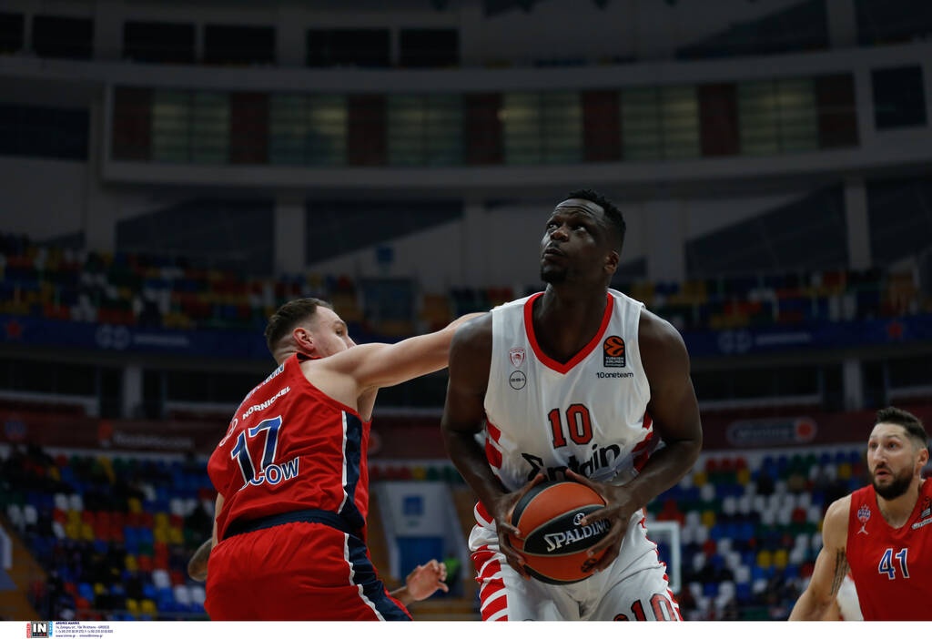 ΤΣΣΚΑ-Ολυμπιακός 88-82: Τον «σκότωσε» ο Κλάιμπερν, δεν έφτανε ο Ντόρσει!