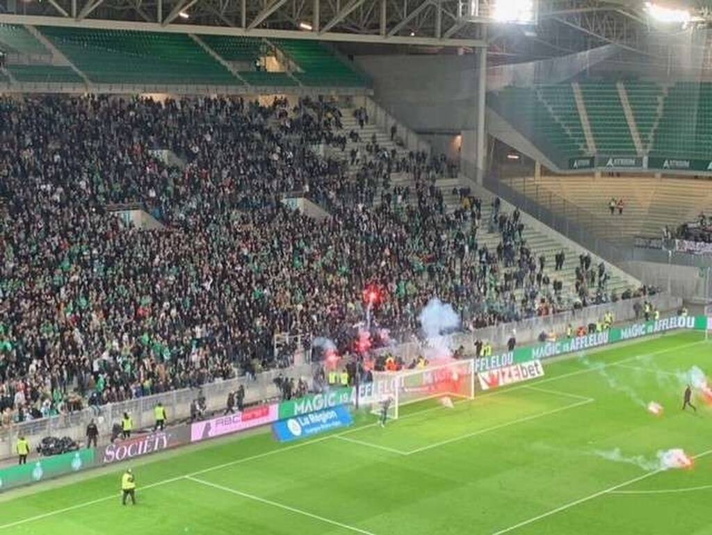 Ligue 1: Αντιδράσεις στο «Ζοφρουά Γκισάρ», δεν άρχισε το ματς! (Video+Photos)