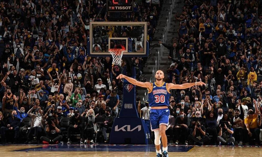 NBA: Η μεγάλη βραδιά του Στεφ Κάρι (photos+video)