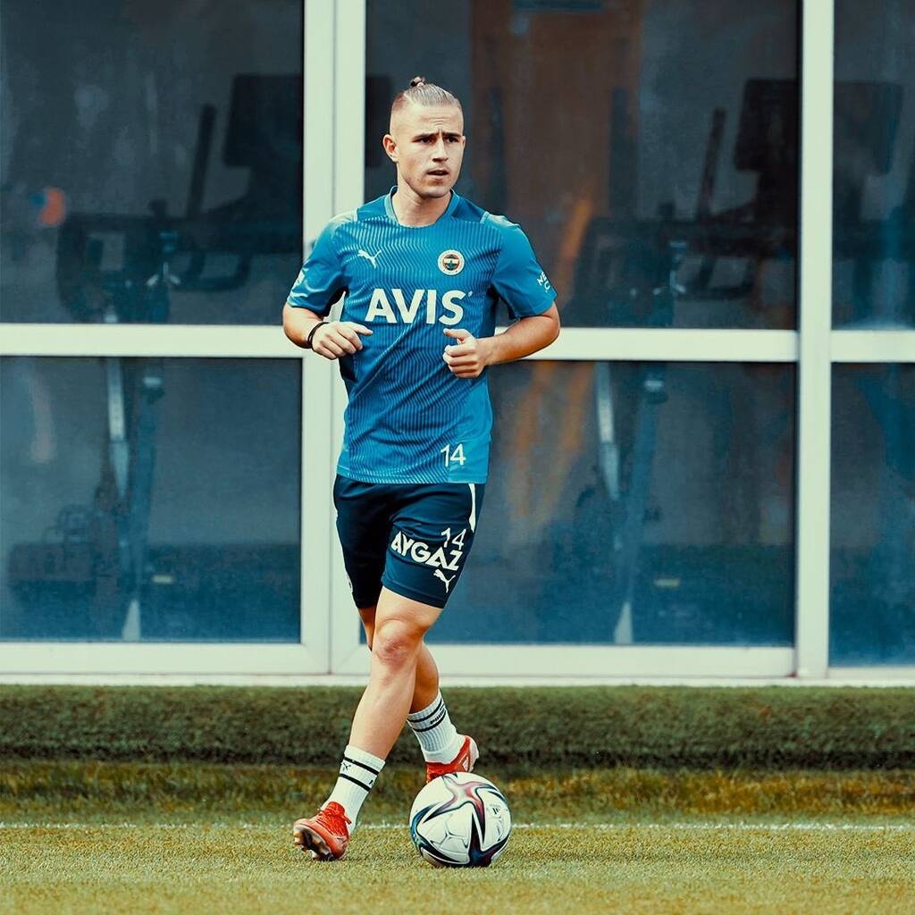 Φενέρμπαχτσε: Εξελίξεις με Πέλκα - Η απόφαση της διοίκησης (photos+video)