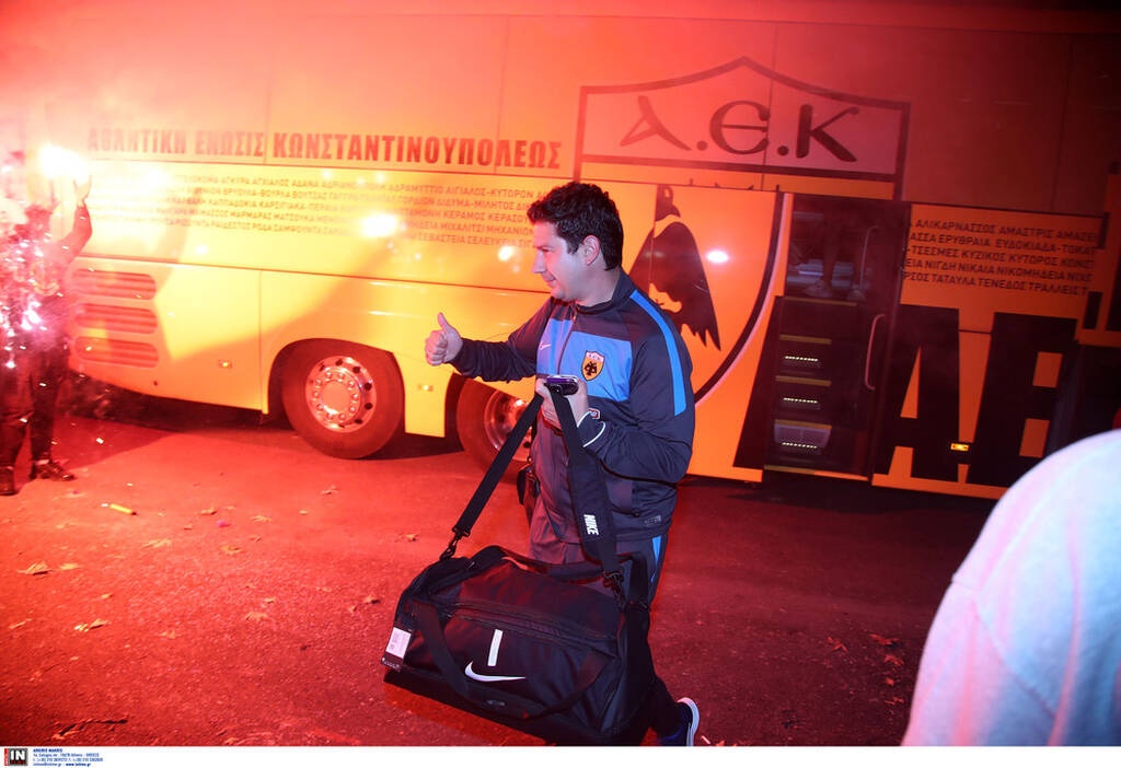 ΑΕΚ: Θερμή υποδοχή της αποστολής στην Πορταριά (videos)