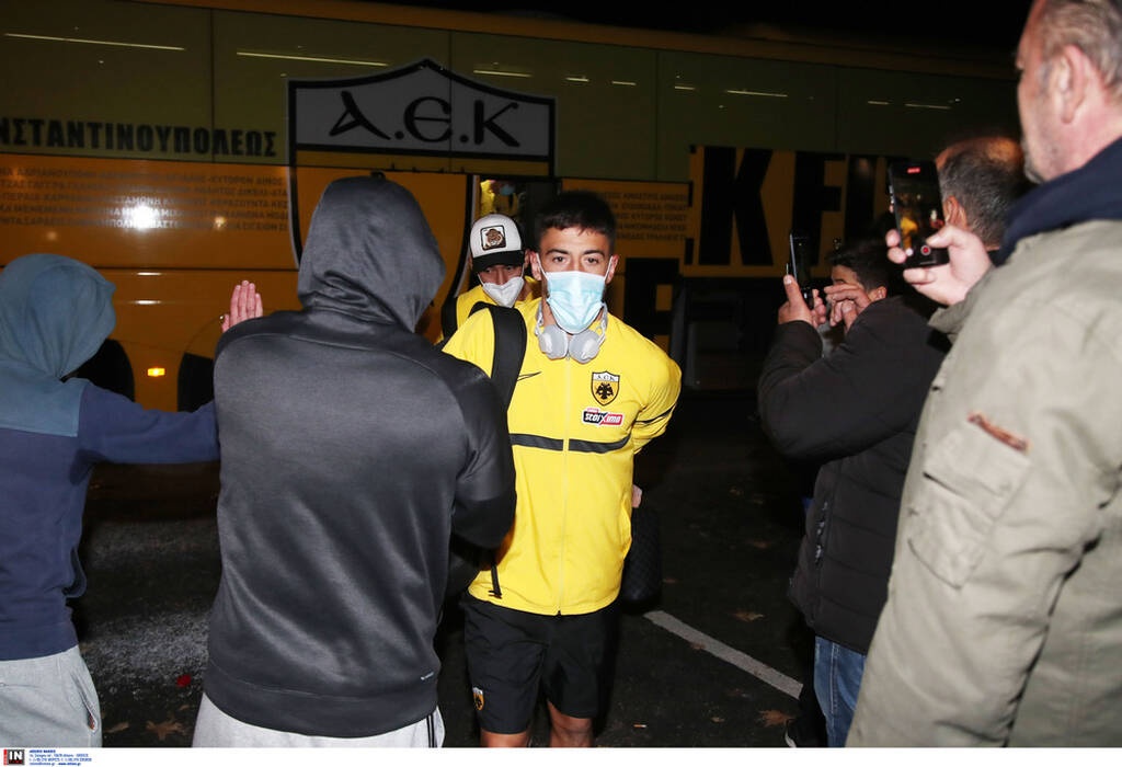 ΑΕΚ: Θερμή υποδοχή της αποστολής στην Πορταριά (videos)
