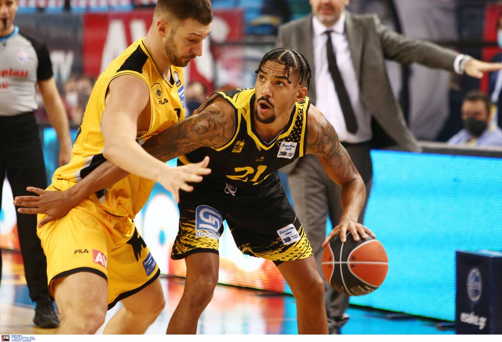 ΑΕΚ-Άρης 64-63: «Λύτρωση» από τον Πετρόπουλο!