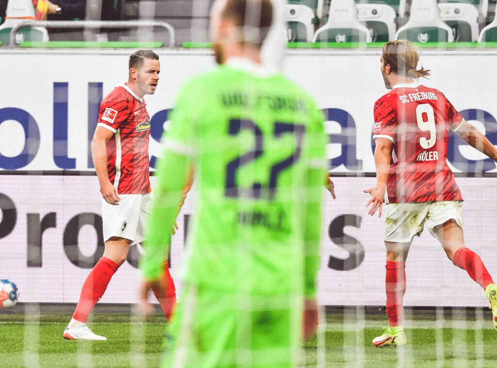Bundesliga: Τεσσάρα και κορυφή η Μπάγερν, ακολουθεί η Ντόρτμουντ που έριξε τριάρα (photos)