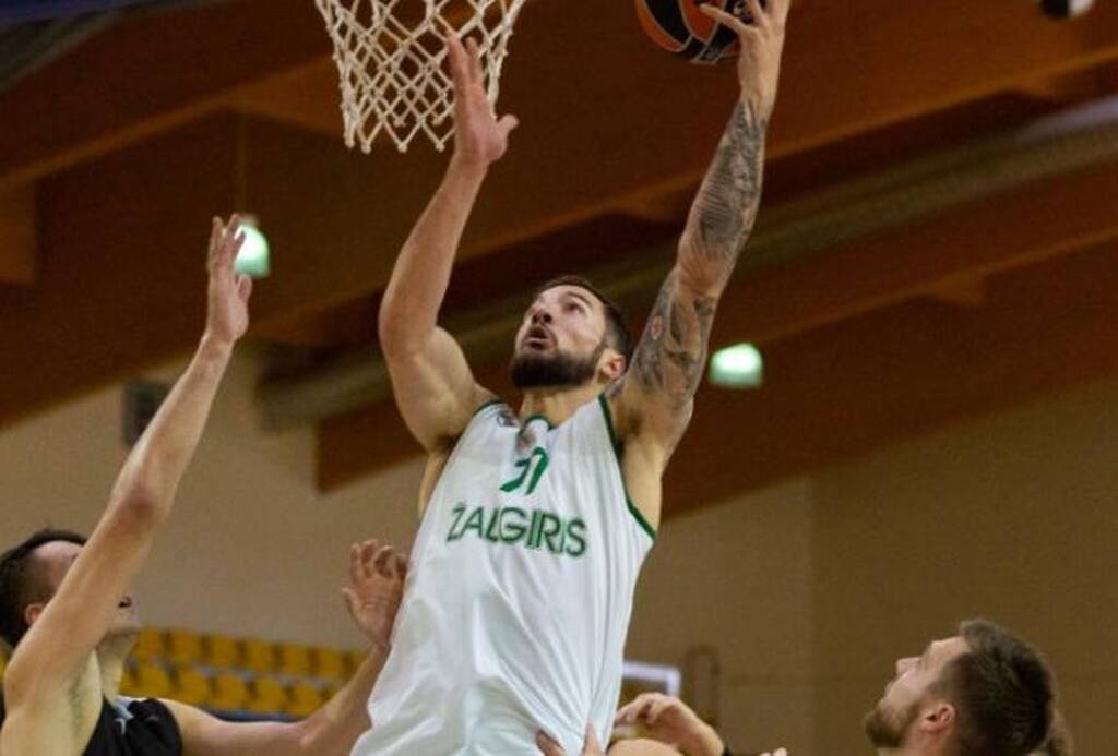 Ζάλγκιρις: Μπαίνει χειρουργείο ο Λοβέρν-Στα «πιτς» για πολύ μεγάλο διάστημα