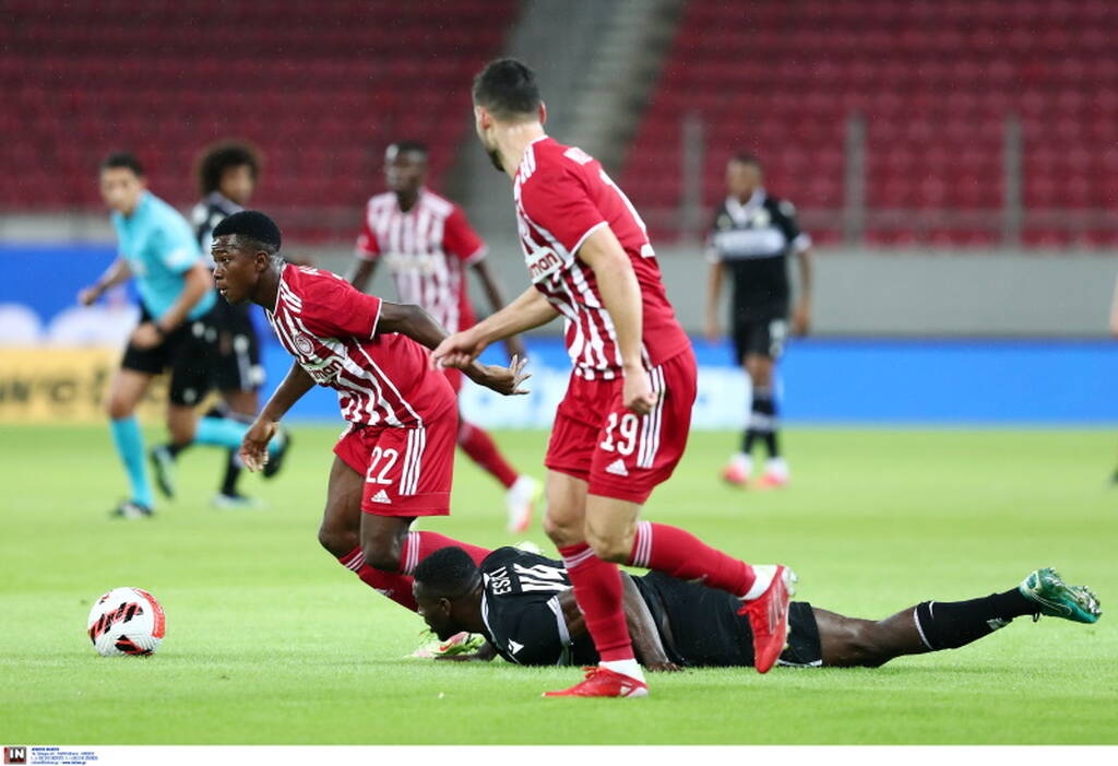 Ολυμπιακός-ΠΑΟΚ: Ερυθρόλευκη καταιγίδα, 2-0 στο 31' - Ασπρόμαυρες «φωνές» στο πρώτο γκολ (photos)