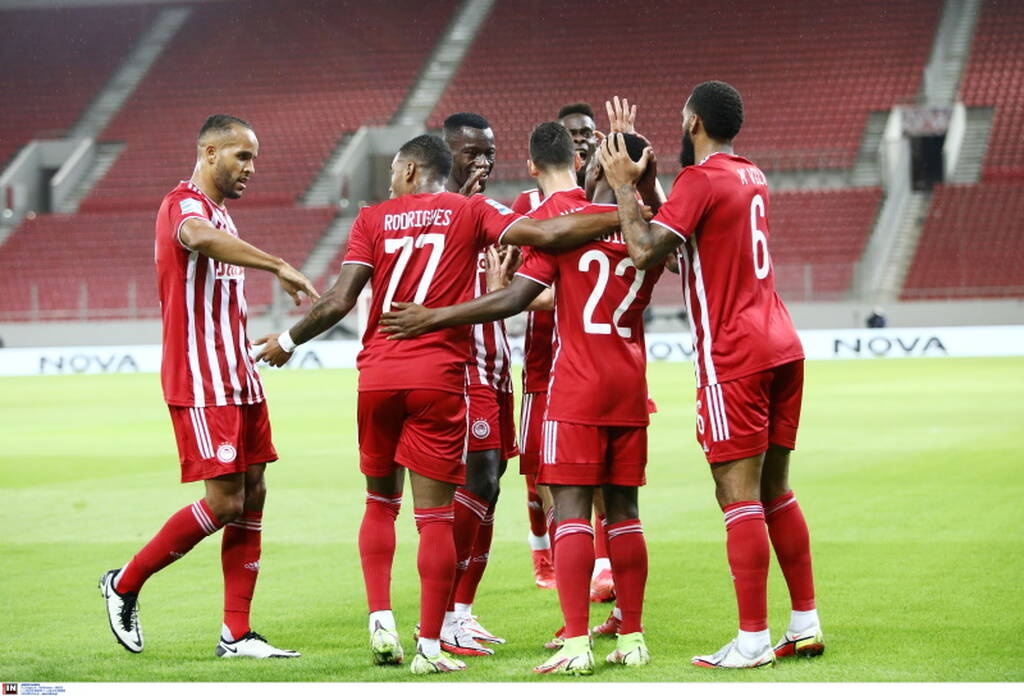 Ολυμπιακός-ΠΑΟΚ: Ερυθρόλευκη καταιγίδα, 2-0 στο 31' - Ασπρόμαυρες «φωνές» στο πρώτο γκολ (photos)