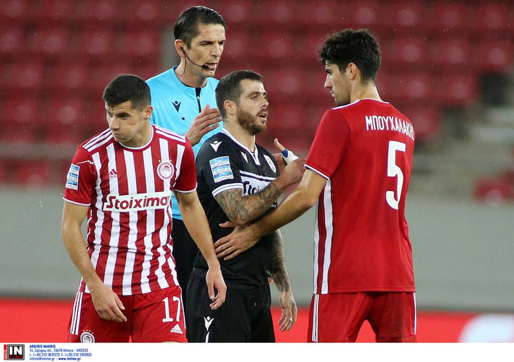 Ολυμπιακός-ΠΑΟΚ: Στα «δώρα» του «Δικεφάλου» στάθηκε ο Σβαμπ (photos)