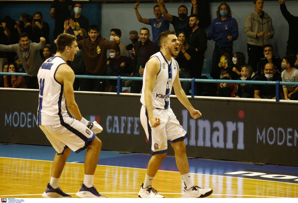 Ηρακλής-Ολυμπιακός: Καρέ καρέ το τρίποντο της παράτασης και η υποψία φάουλ (videos+photos)