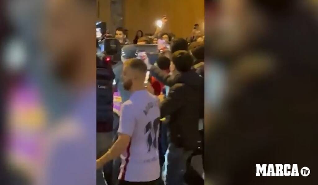 Μπαρτσελόνα-Ρεάλ Μαδρίτης: Στα «κάγκελα» οι Καταλανοί - Οπαδοί προπηλάκισαν τον Κούμαν (video)