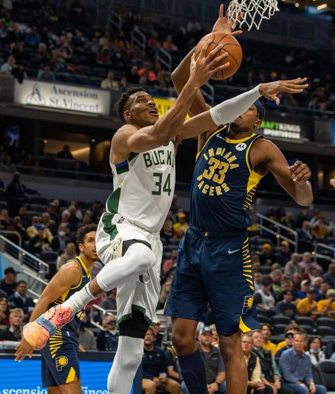 NBA: «Αέρας» στην Ιντιάνα οι Μπακς (photos+video)