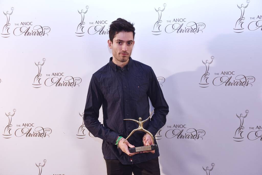 Στους κορυφαίους αθλητές του κόσμου ο Μίλτος Τεντόγλου που βραβεύτηκε από την ΕΟΕ (video+photos)