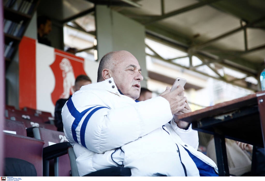 Πικάρισμα στο Βόλο στις Σέρρες με πανό στις εξέδρες (photos)