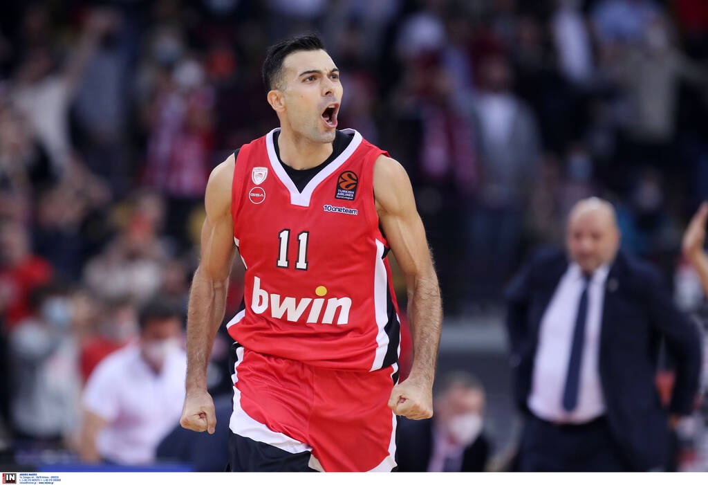 Ολυμπιακός-Φενέρμπαχτσε: Το καλάθι του Σλούκα που εκτέλεσε τους Τούρκους (video+photos)