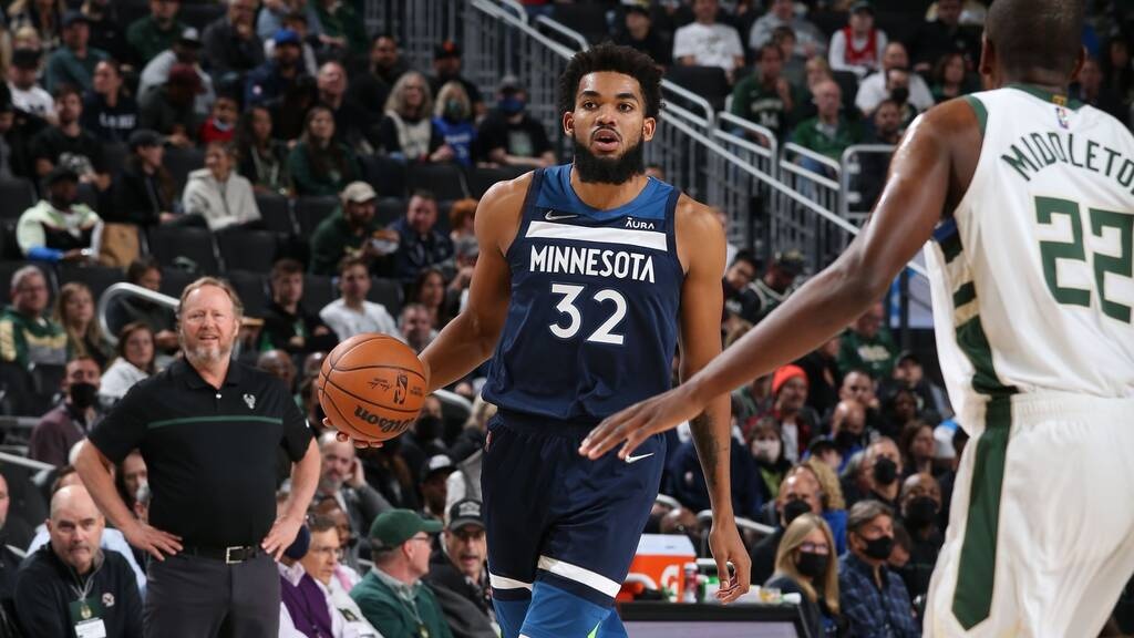 NBA: Ήττα για Μπακς με... 40άρη Γιάννη (photos+video)