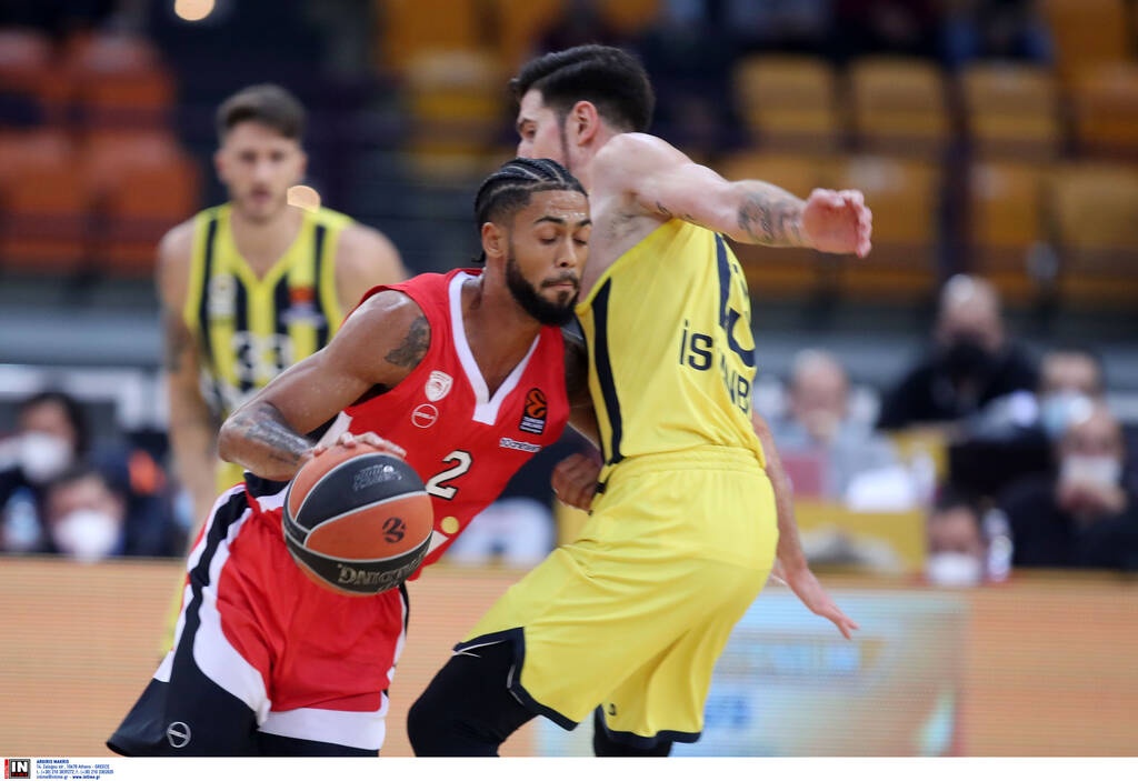 Ολυμπιακός-Φενέρμπαχτσε 67-65: «Εκτέλεση» από τον Σλούκα!