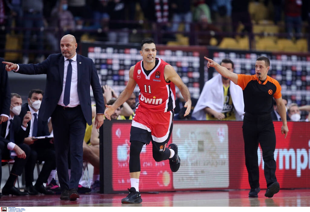 Ολυμπιακός-Φενέρμπαχτσε: Το καλάθι του Σλούκα που εκτέλεσε τους Τούρκους (video+photos)