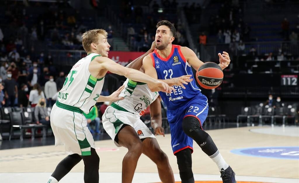 Αναντολού Εφές-Ζαλγκίρις Κάουνας 94-60: Έπαιξαν σαν πρωταθλητές!