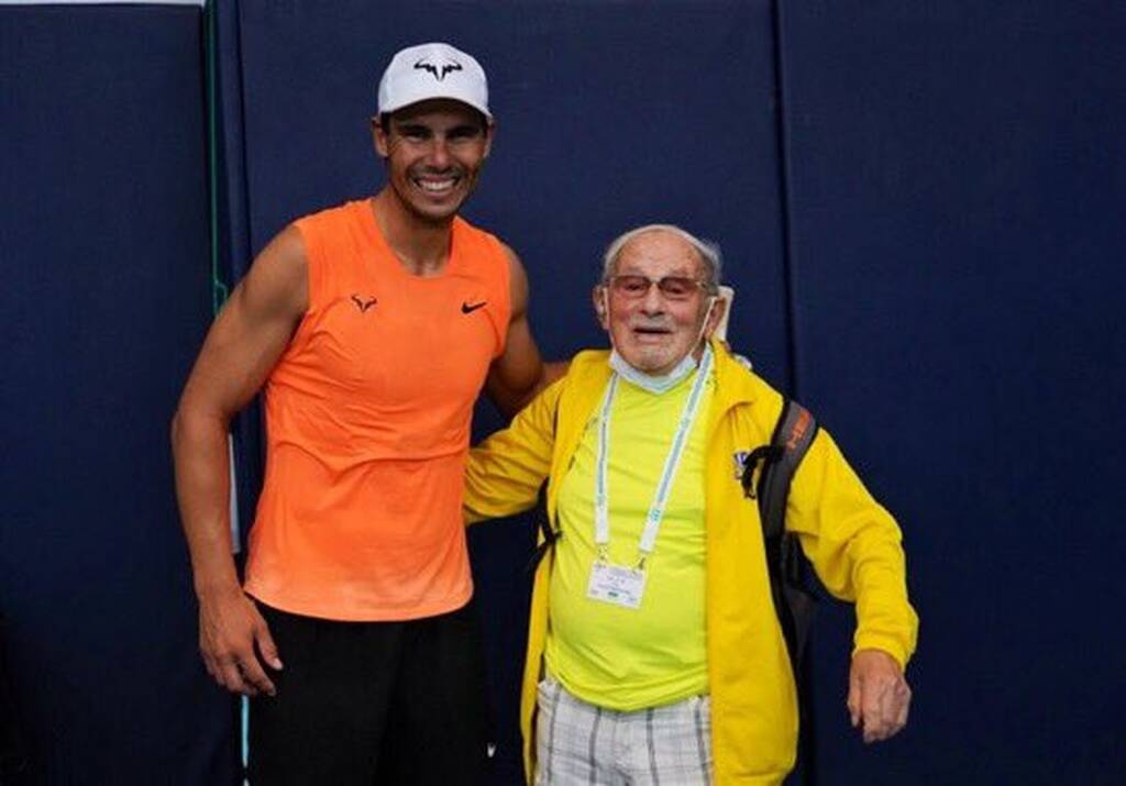 Αγώνας τένις του Ναδάλ με τον… 97χρονο Στανισλάφσκι (photos+videos)