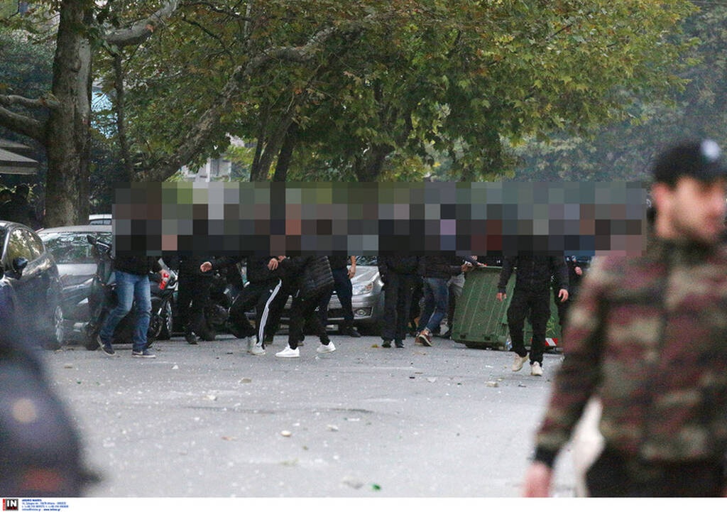 Επεισόδια έξω από την Τούμπα πριν το ΠΑΟΚ–Απόλλων Σμύρνης (video)