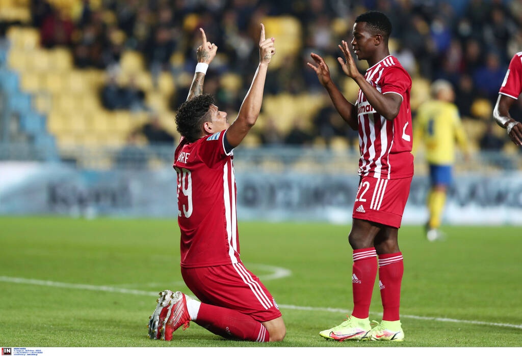 Παναιτωλικός-Ολυμπιακός: Σκόραρε ο Τικίνιο, απάντησε ο Βέργος (videos)