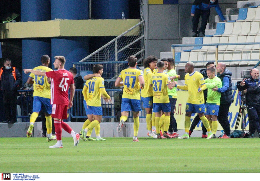 Παναιτωλικός-Ολυμπιακός 1-2: Πέρασε με Ελ Αραμπί από το Αγρίνιο (photos+videos)