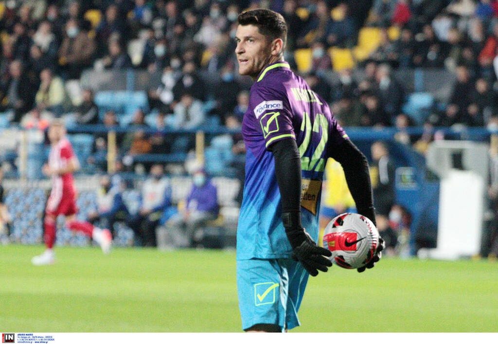 Παναιτωλικός-Ολυμπιακός 1-2: Πέρασε με Ελ Αραμπί από το Αγρίνιο (photos+videos)