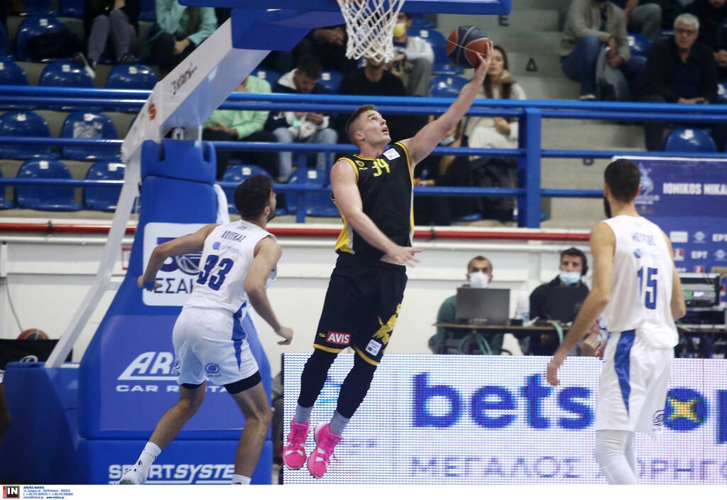Ιωνικός-ΑΕΚ 59-65: Τους «τάπωσε» ο Γκρίφιν!