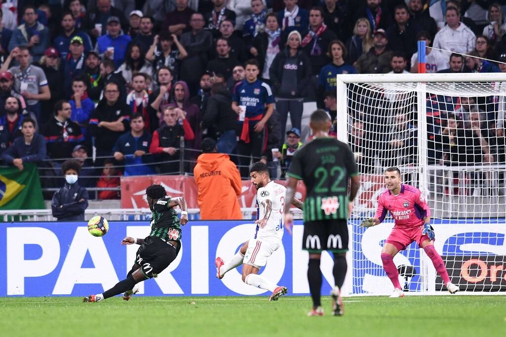 Ligue 1: Η Λιόν σταμάτησε τη Λανς! (Photos)