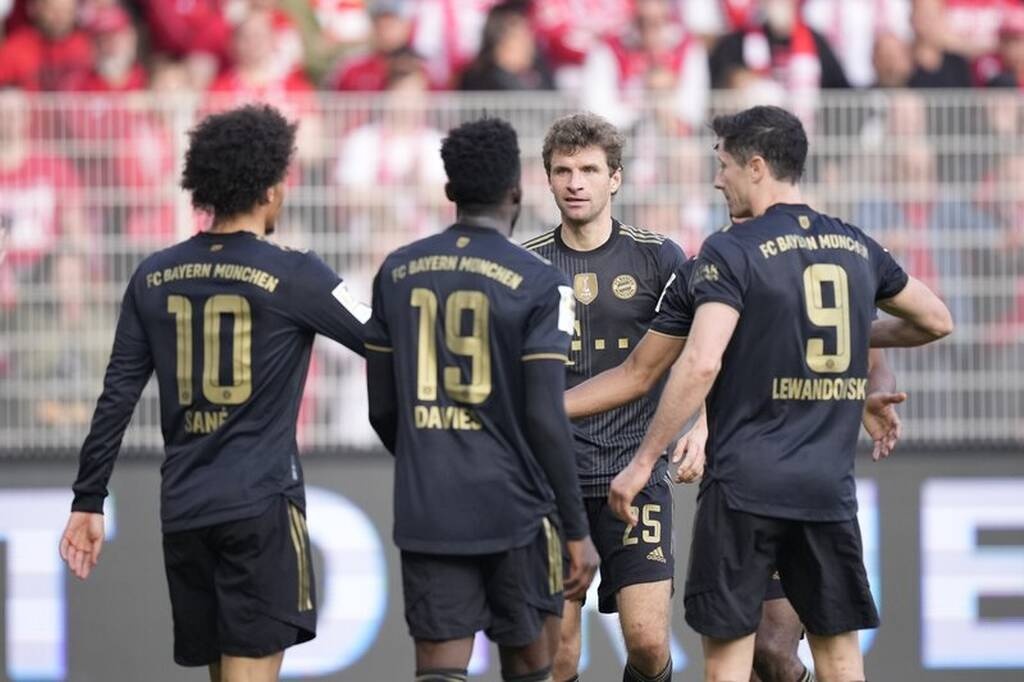 Bundesliga: Αντέδρασε με πεντάρα η Μπάγερν - Ακολουθούν Ντόρτμουντ, Φράιμπουργκ (video+photos)