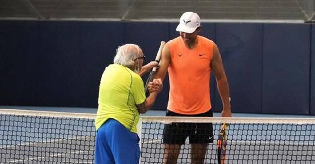 Αγώνας τένις του Ναδάλ με τον… 97χρονο Στανισλάφσκι (photos+videos)
