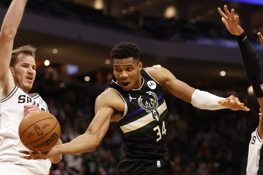 NBA: Νέα ήττα για Μπακς - Δεν έφτανε ο Γιάννης (photos+video)